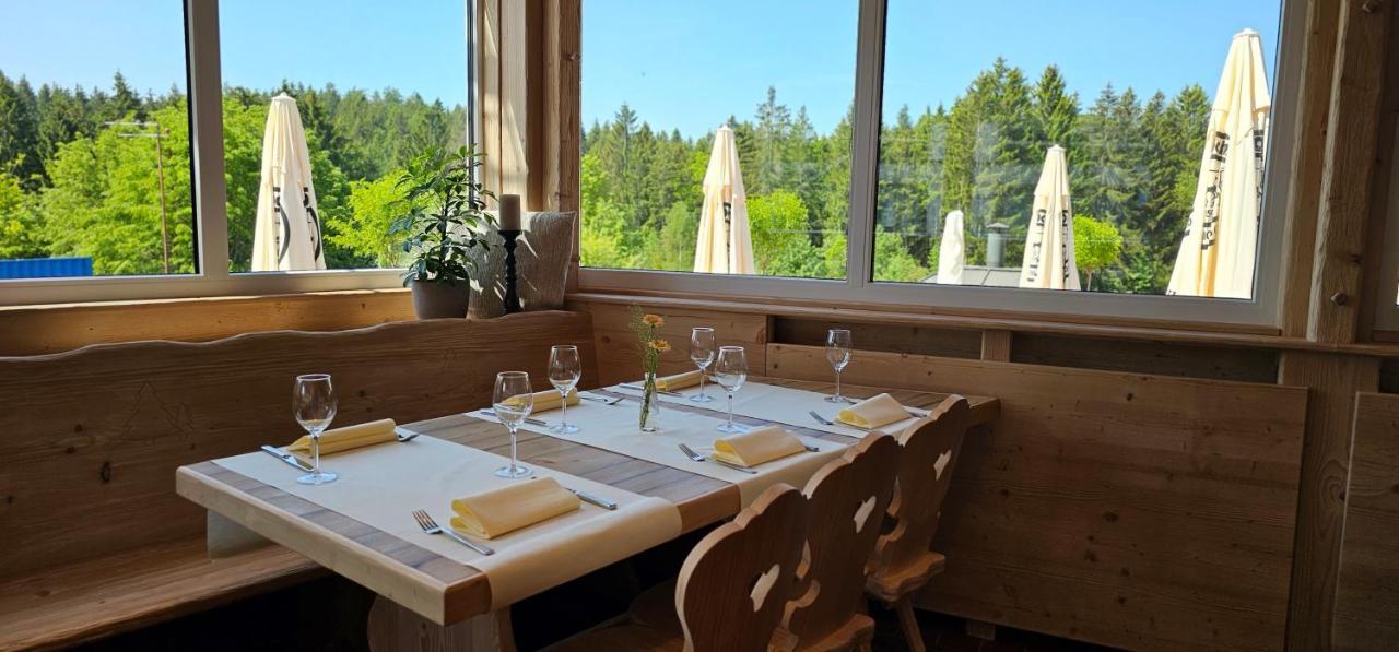 Schwaben Hotel Ebnisee Exteriör bild
