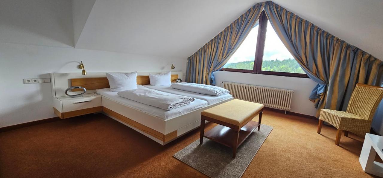 Schwaben Hotel Ebnisee Exteriör bild